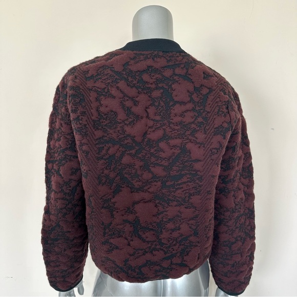 NWT!!! Lululemon Athletica Jacquard Crew Neck Sweater size 4 Retail 168$ - Picture 2 of 10